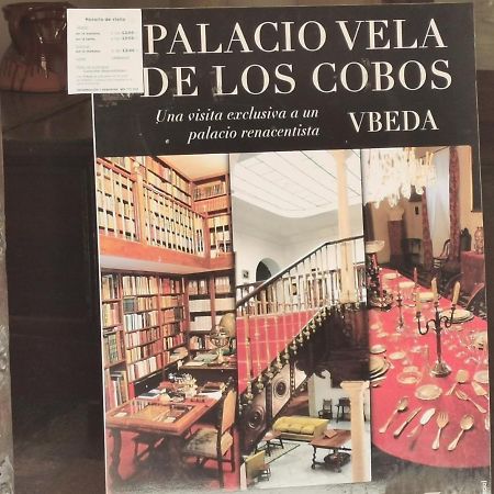 Apartamentos Tres Llaves Palacio De Vela De Los Cobos 우베다 외부 사진