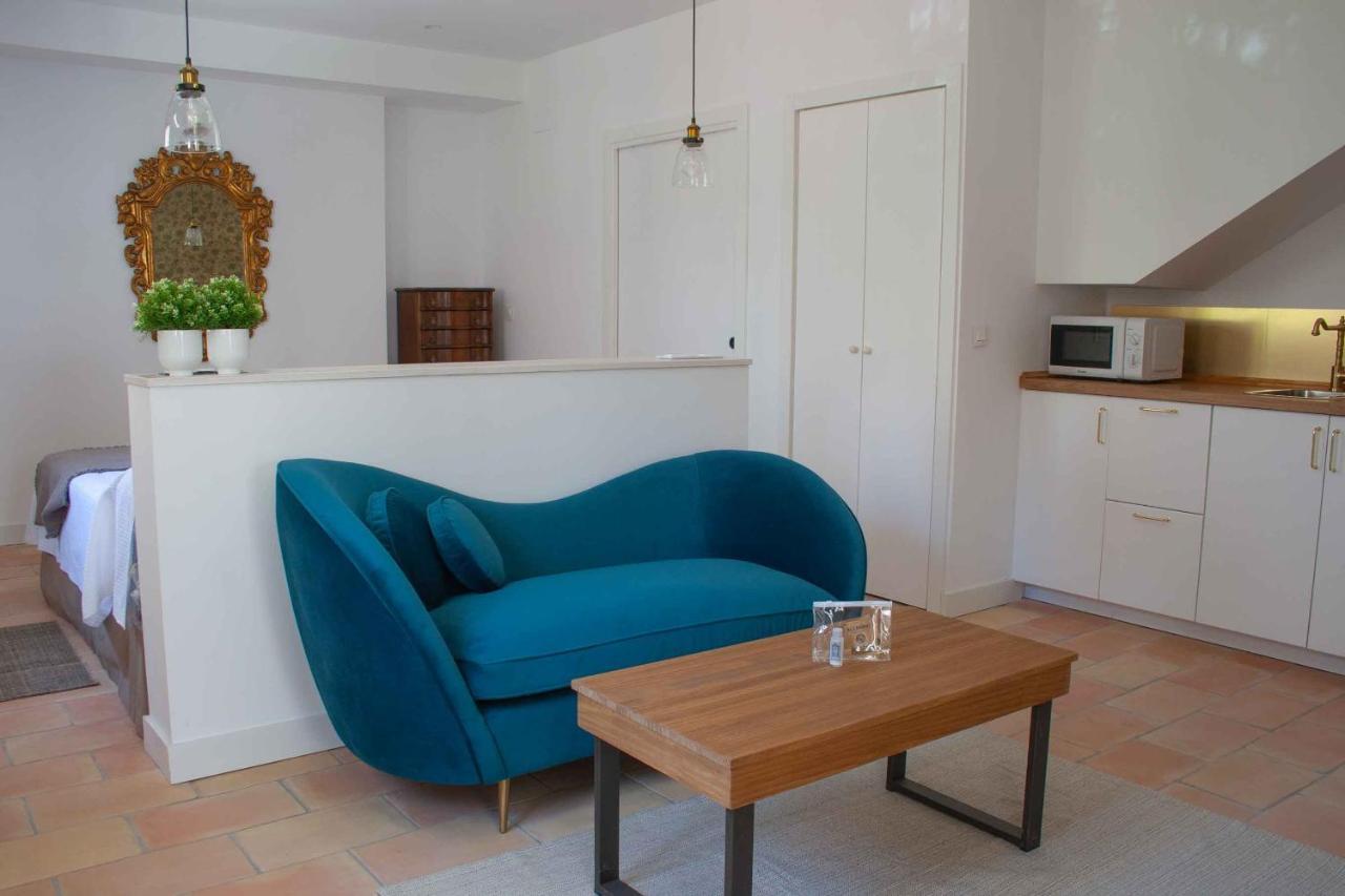 Apartamentos Tres Llaves Palacio De Vela De Los Cobos 우베다 외부 사진