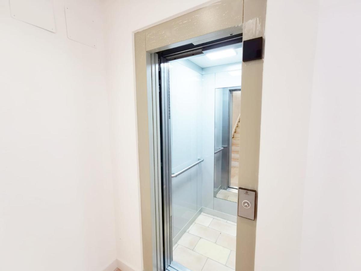 Apartamentos Tres Llaves Palacio De Vela De Los Cobos 우베다 외부 사진