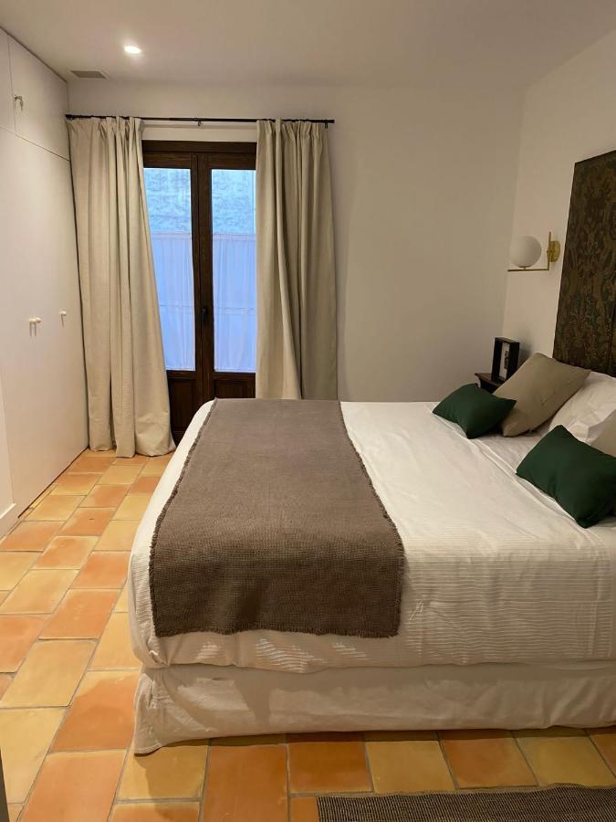 Apartamentos Tres Llaves Palacio De Vela De Los Cobos 우베다 외부 사진
